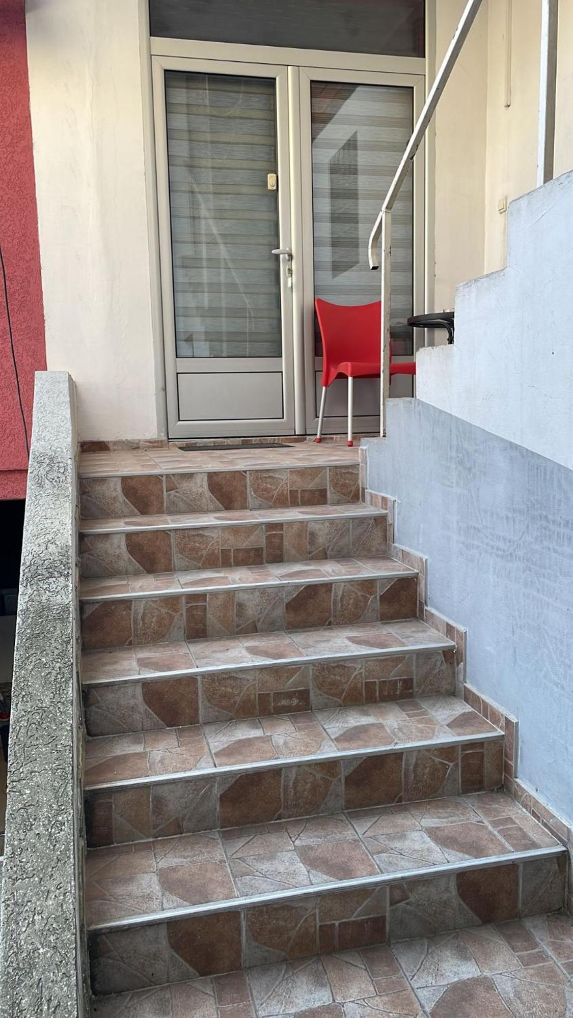 Dody Apartmani Лесковац Экстерьер фото