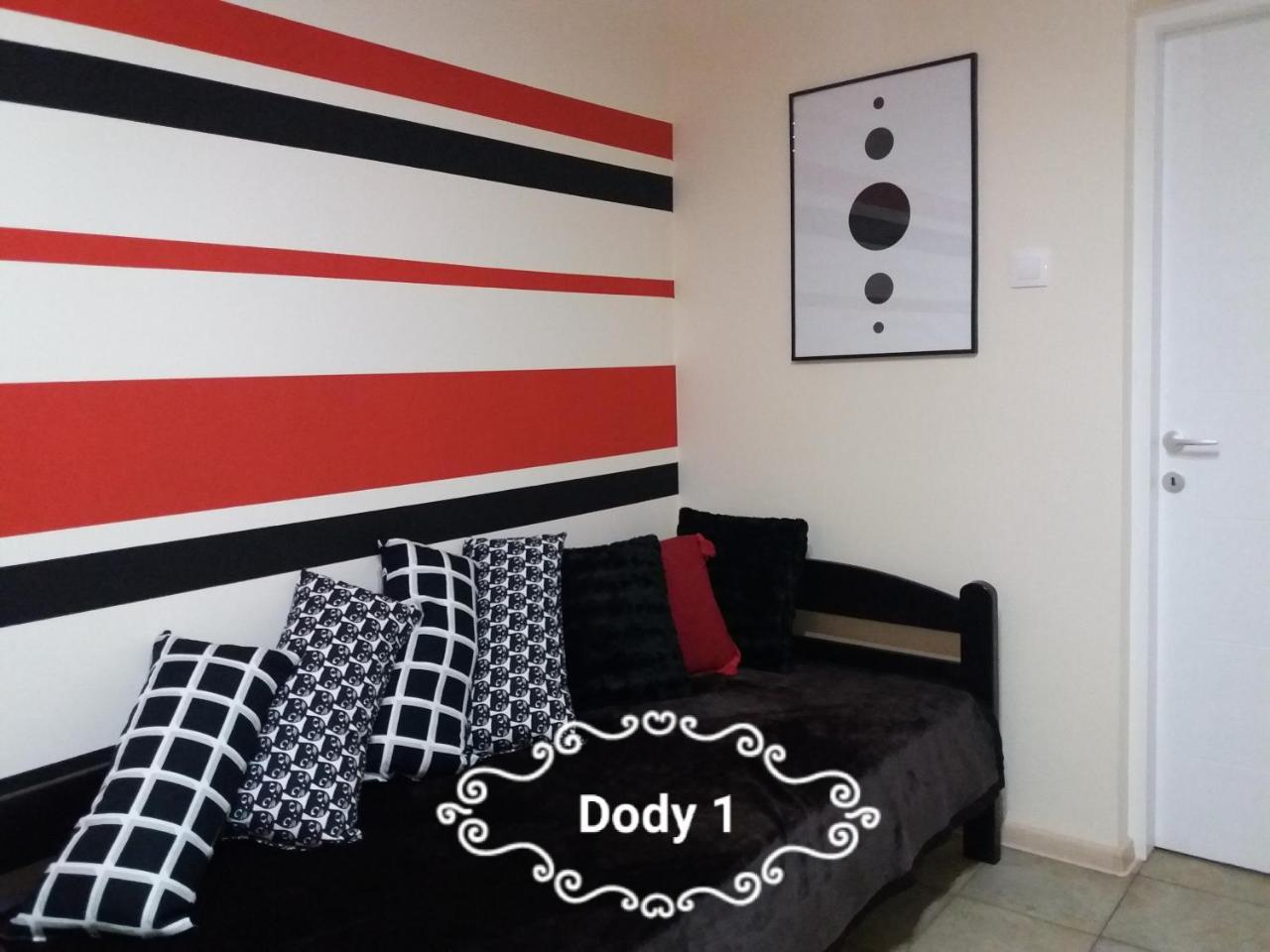 Dody Apartmani Лесковац Экстерьер фото