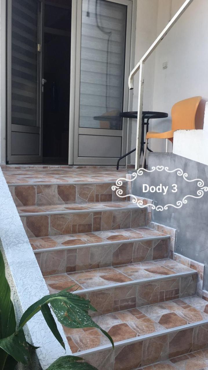 Dody Apartmani Лесковац Экстерьер фото